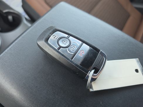 Used 2023 Ford Bronco Outer Banks AWD/4WD image 36
