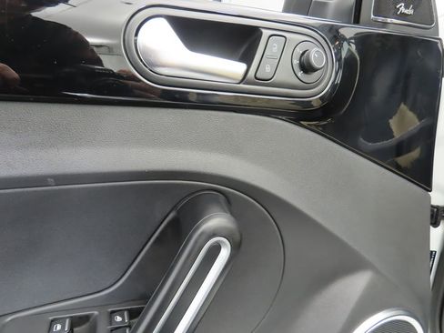 Used 2019 Volkswagen Beetle 2.0T Final Edition SEL image 28