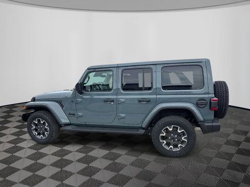 New 2026 Jeep Wrangler Unlimited Sahara AWD/4WD image 2