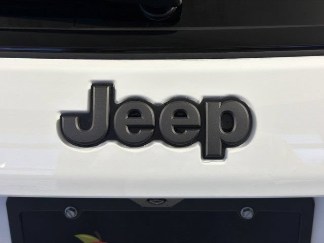 New 2026 Jeep Compass Latitude AWD/4WD image 9