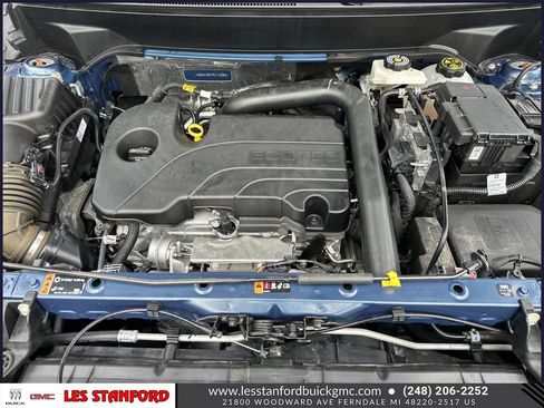 Used 2024 GMC Terrain SLE w/ Driver Convenience Package FWD image 12
