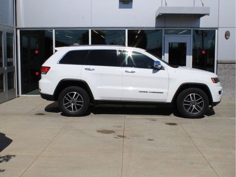 Used 2021 Jeep Grand Cherokee Limited AWD/4WD image 4