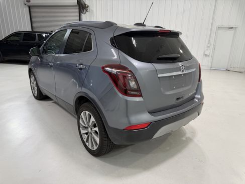 Used 2019 Buick Encore Preferred FWD image 3