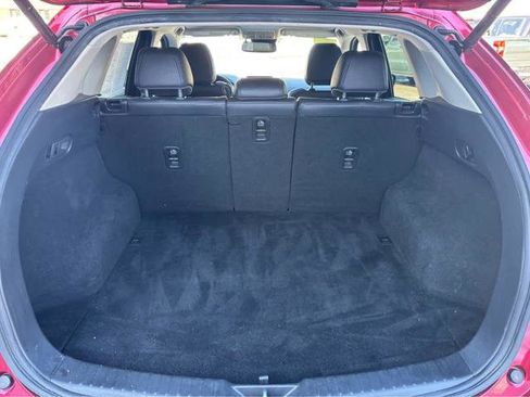Used 2019 MAZDA CX-5 Touring image 9