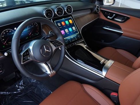 Certified 2026 Mercedes-Benz GLC 300 image 2