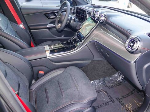 New 2026 Mercedes-Benz GLC 43 AMG 4MATIC image 15