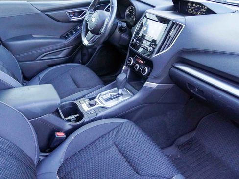 Used 2019 Subaru Forester Premium image 10
