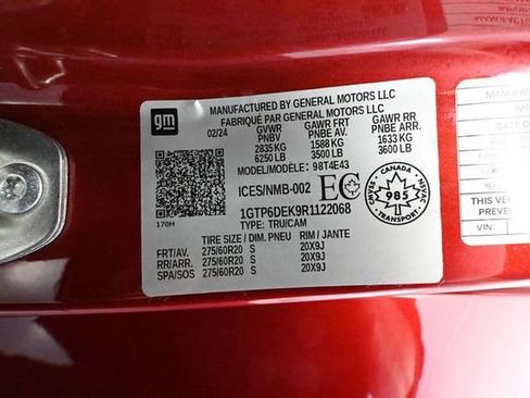 Used 2024 GMC Canyon AT4 w/ AT4 Premium Package image 54