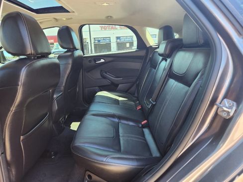 Used 2014 Ford Focus Titanium image 13