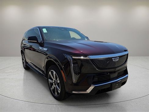 New 2025 Cadillac Escalade IQ Luxury 2 image 7