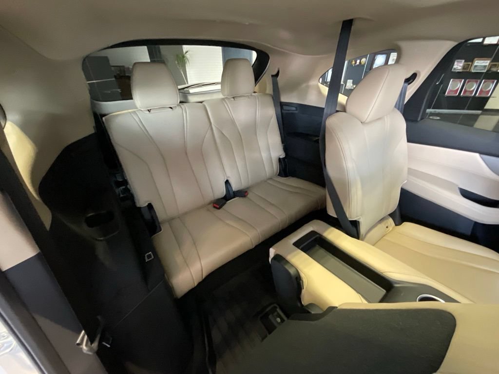 Certified 2026 Acura MDX SH-AWD image 24