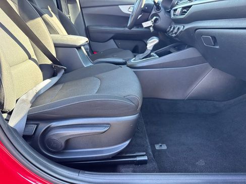 Certified 2024 Kia Forte LXS image 13