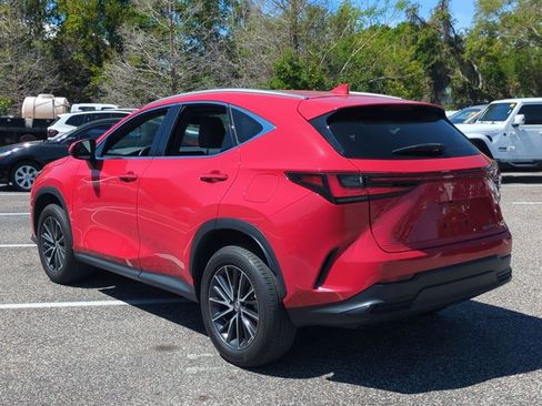 Used 2024 Lexus NX 250 NX 250 Premium w/ Towing Package (2000 Lbs) image 7