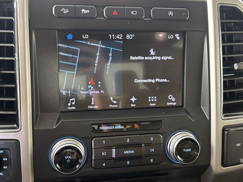 Certified 2018 Ford F150 Lariat w/ Equipment Group 502A Luxury AWD/4WD image 18