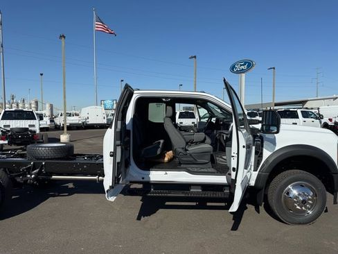 New 2026 Ford F550 4x4 Supercab Super Duty image 14