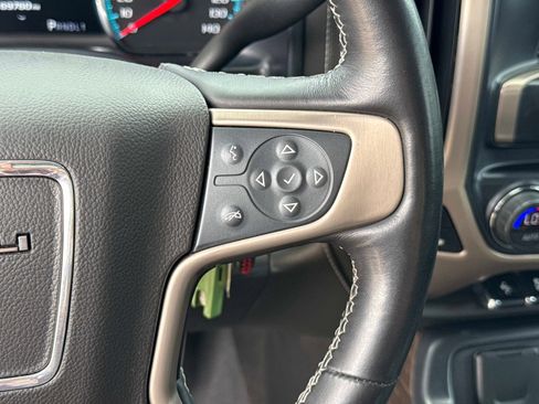 Used 2019 GMC Sierra 2500 Denali w/ Duramax Plus Package AWD/4WD image 29