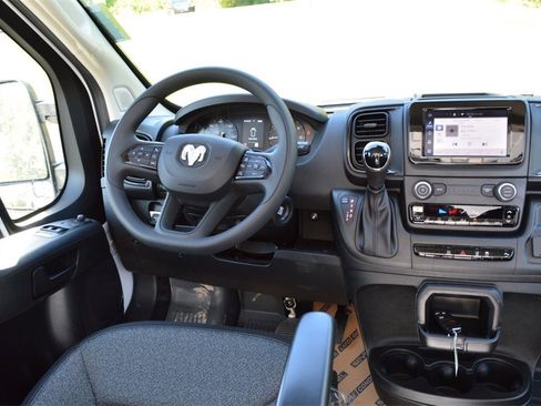 New 2026 RAM ProMaster 2500 w/ Safety Group image 32