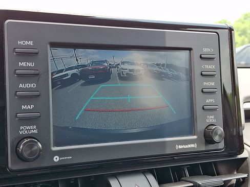 Certified 2022 Toyota RAV4 LE AWD/4WD image 22