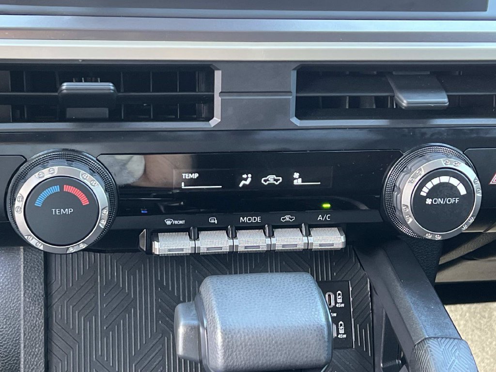 Used 2025 Toyota Tacoma SR5 RWD image 34