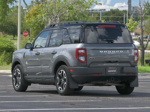 Used 2024 Ford Bronco Sport Outer Banks w/ Tech Package AWD/4WD image 3