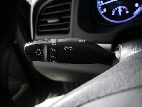 Used 2019 Hyundai Elantra SEL w/ Cargo Package image 31