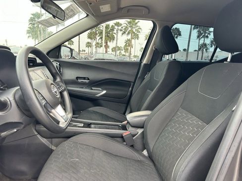 Certified 2024 Nissan Kicks SV image 10