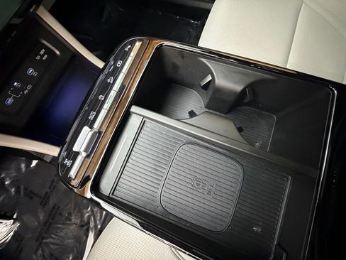 Certified 2025 Hyundai Tucson Limited image 19