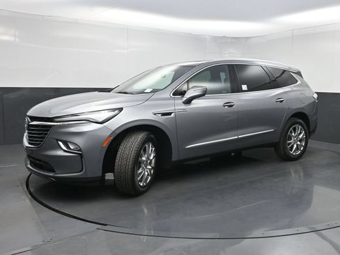 Used 2023 Buick Enclave Premium w/ Experience Buick Package FWD image 23