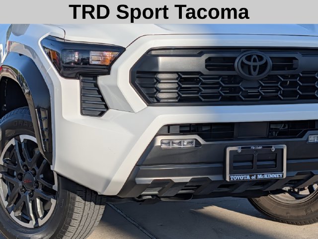 Used 2024 Toyota Tacoma TRD Sport AWD/4WD image 3
