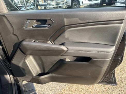 Used 2024 GMC Canyon Elevation w/ Convenience Package image 17