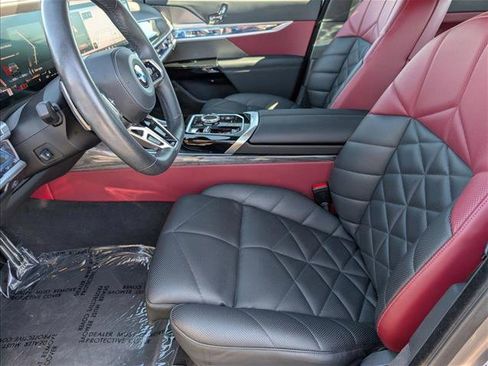 Certified 2023 BMW 740i RWD image 17