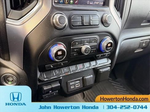 Used 2020 GMC Sierra 1500 SLE w/ SLE Value Package image 19