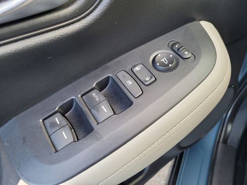 Certified 2024 Honda HR-V LX image 16