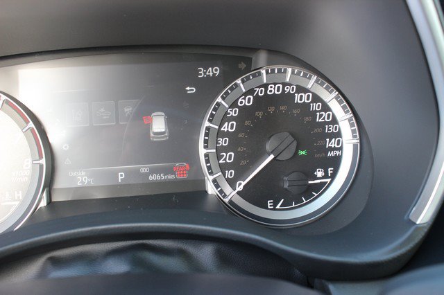 Used 2026 Toyota Highlander XLE AWD/4WD image 10