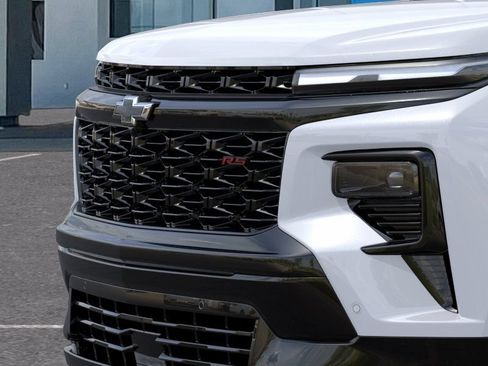 New 2027 Chevrolet Traverse RS AWD/4WD image 13