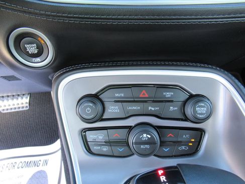 Certified 2022 Dodge Challenger R/T Scat Pack w/ Dynamics Package RWD image 26