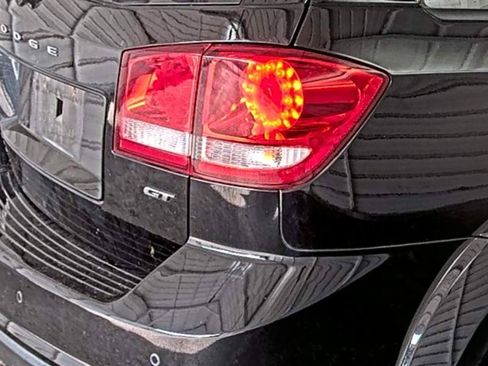 Used 2018 Dodge Journey GT w/ Nav & Sun Group AWD/4WD image 8