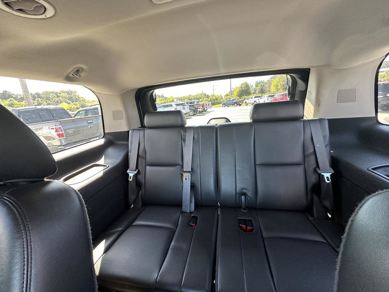 Used 2012 Chevrolet Tahoe LTZ AWD/4WD image 10