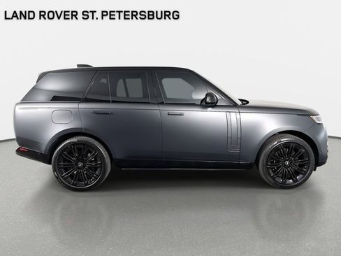 Used 2025 Land Rover Range Rover Autobiography image 4