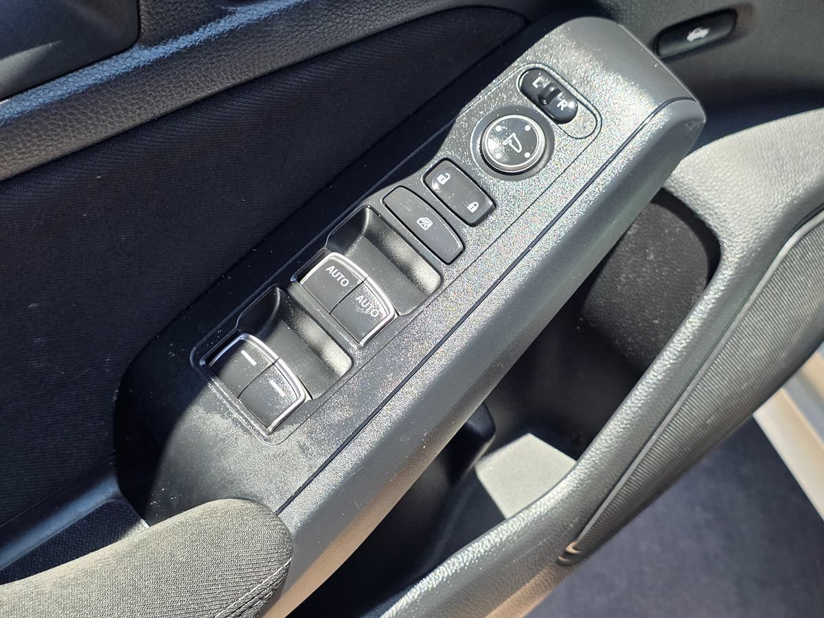 Used 2022 Honda Civic Sport image 25