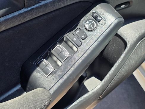 Used 2022 Honda Civic Sport image 25