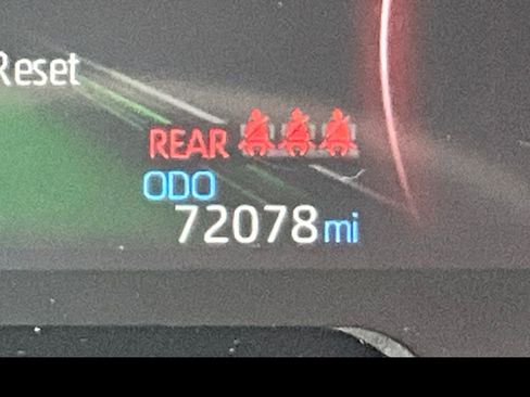 Used 2024 Toyota RAV4 LE AWD/4WD image 17