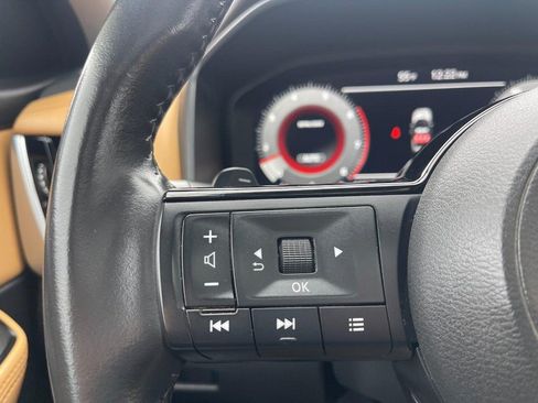 Used 2023 Nissan Rogue Platinum AWD/4WD image 25