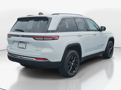 Used 2024 Jeep Grand Cherokee Limited