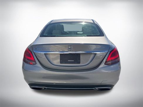 Used 2020 Mercedes-Benz C 300 Sedan image 4