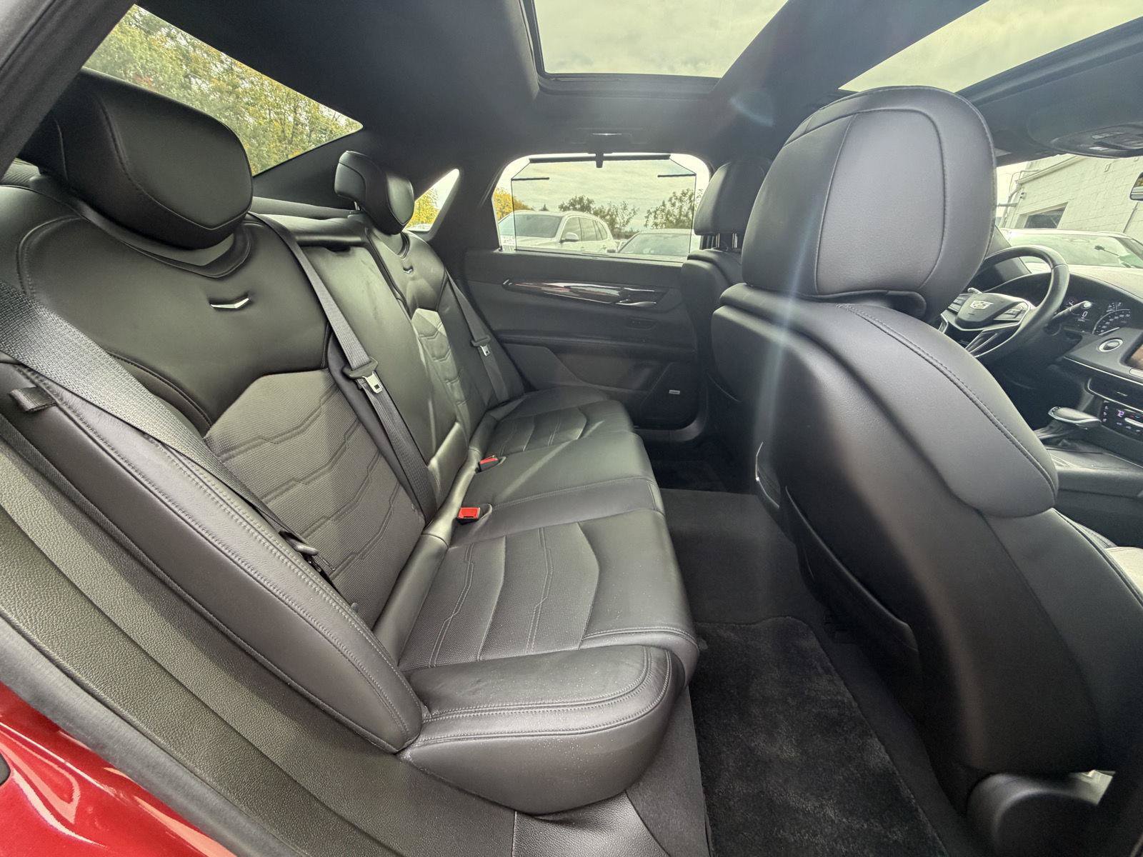 Used 2018 Cadillac CT6 Luxury AWD/4WD image 27