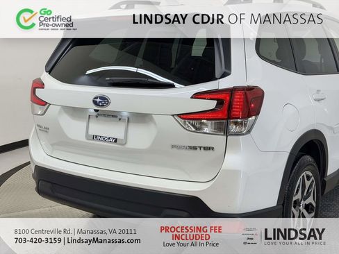 Used 2023 Subaru Forester Premium AWD/4WD image 8