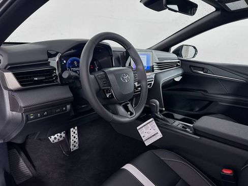 New 2026 Toyota Camry SE FWD image 13