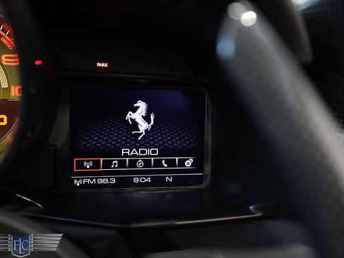 Used 2019 Ferrari 488 Spider image 35