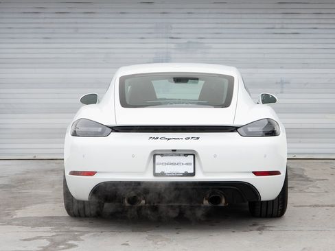 Certified 2025 Porsche 718 Cayman GT4 image 6